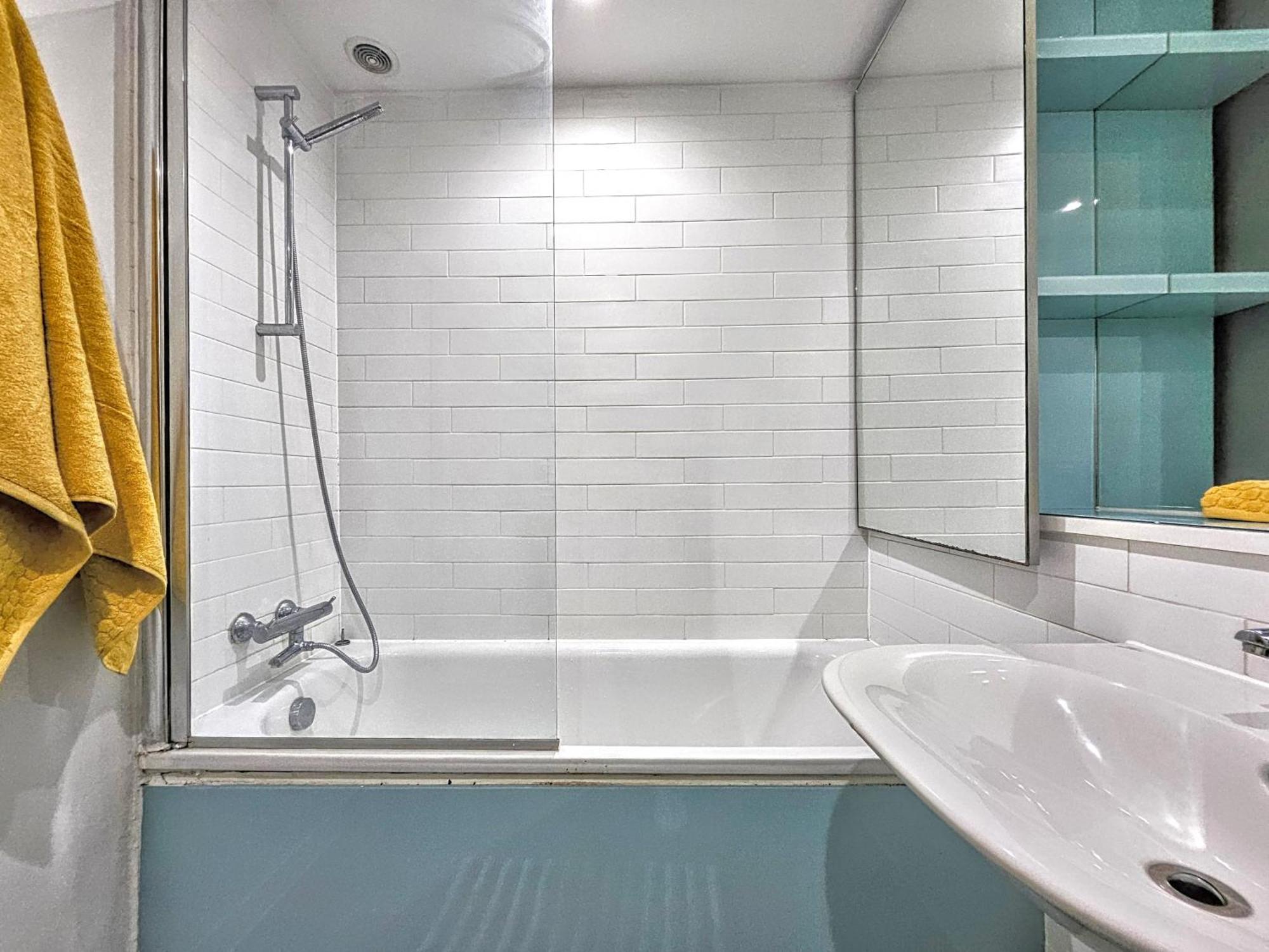 City Waterside, Old Street, Angel, Entire Private Apartment ลอนดอน ภายนอก รูปภาพ